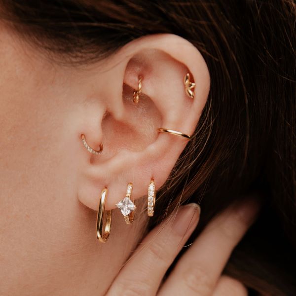 PB_LOVILION_18A_ANABEL_CLOSEUP